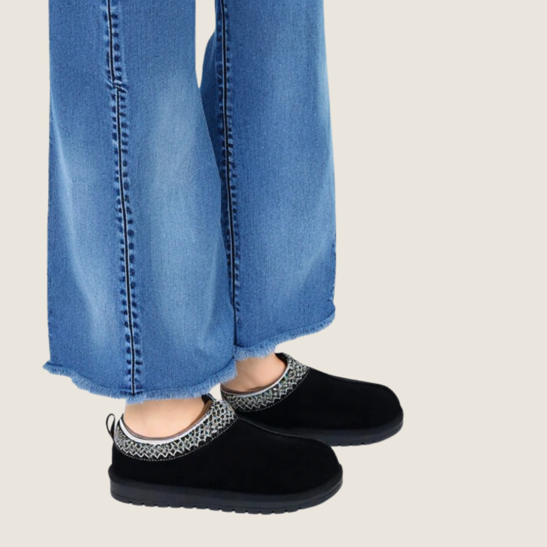 Zerenni | Suede Slippers